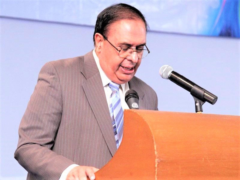 Former HEC chairman becomes first Pakistani for genome mapping