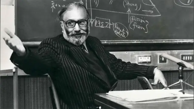 Abdus Salam biography photo 4