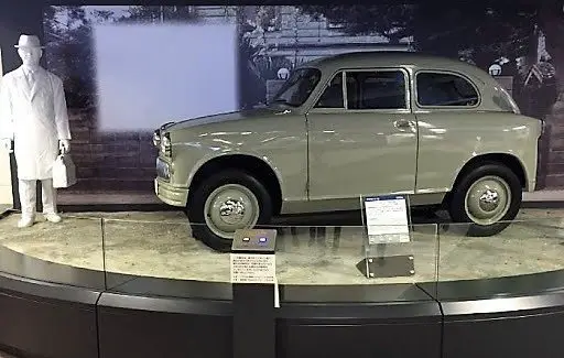 Suzuki Suzulight, the brand's first four-wheeled vehicle – Michio Suzuki