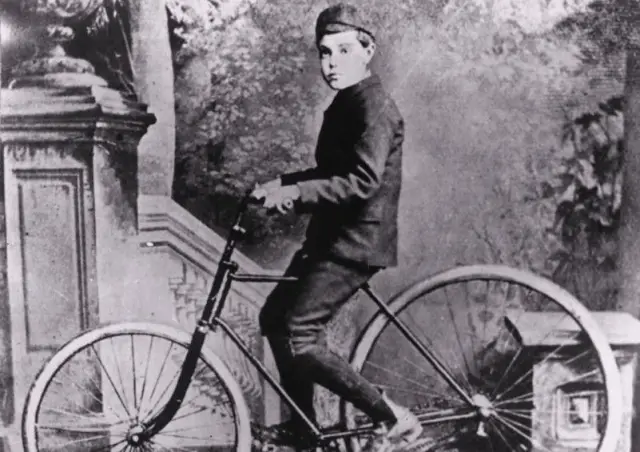 The Two Inventors and the story of the Tires at Scotland – Robert William Thomson