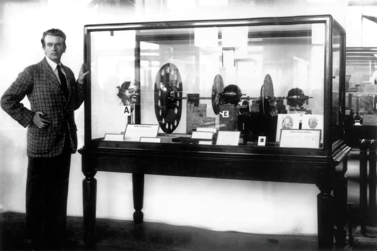 The mechanical television debuted 90 years ago. Its inventor was nuts