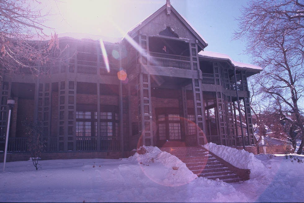 Pakistan's attractive and beautiful monument, Quaid-e-Azam Residency covered with the snow