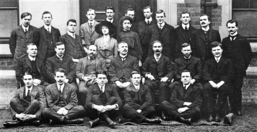 Henry Moseley and other scientists, a memorable image