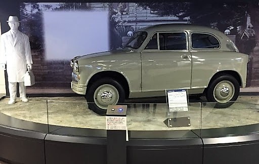 Suzuki Suzulight, the brand's first four-wheeled vehicle